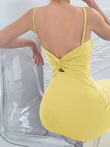 Aloruh Backless Tie-Back Spaghetti Strap Dress, Stretchy, Summer - Light Yellow - View 2