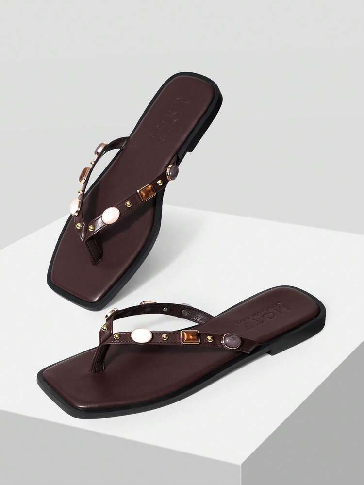 SPRING AND SUMMER NEW OUTDOOR WOMEN'S FLAT-BOTTOMED SQUARE TOE BROWN PINCH SLIPPERS WOMEN'S THICK-SOLED NON-SLIP CASUAL VERSATILE BEACH SANDALS SPRING SHOES SUMMER SHOES