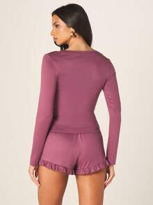 MISSGUIDED 女士两件套荷叶边下摆家居服套装，长袖上衣搭配短裤，休闲睡衣套装，秋冬舒适之选 - 紫色 - 查看 2