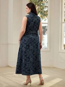 MOTF PREMIUM GAUN DENIM WANITA UKURAN BESAR DENGAN KERAH LIPAT DAN SABUK PENGENCANG DI PINGGANG, MUSIM SEMI/PANAS - Biru - View 4