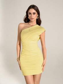 SHEIN Tall Đầm mini ôm sát màu trơn xếp ly dành cho nữ, thích hợp cho mùa hè, đi club, đầm một tay gợi cảm màu vàng, đầm lệch vai. - Màu vàng - Xem 9