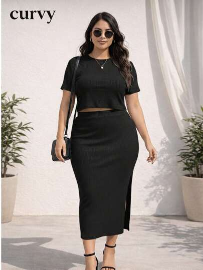 Conjunto paquete set de dos piezas dama mujer curvy plus size tallas extra de talla grande casual: Camiseta básica de corte relajado, falda midi de cintura alta con abertura lateral, curve, look relajado, Look de día ideal para primavera/verano.