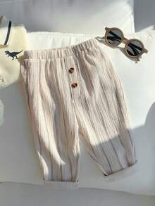 SHEIN Baby Jungen bequeme, vielseitige, alltagstaugliche gerade Hose mit Streifenmuster und Knopfverzierung, geeignet für Innen, Außen, Alltag, Sport, Spiel, Party, Fotoshooting, Urlaub, Festivals, Frühling/Sommer - Verschiedenfarbig - Übersicht 5