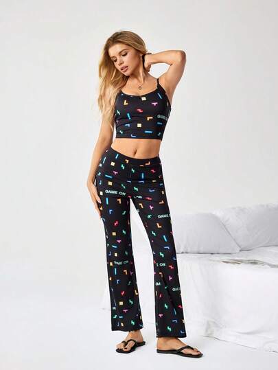 Tetris™ X SHEIN Women's Geometric Print Camisole & Pants Pajama Set