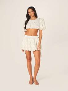MISSGUIDED Bộ đồ gồm áo crop top tay phồng cổ vuông và chân váy mini xếp tầng, thích hợp cho kỳ nghỉ hè ở bãi biển, phong cách boho chic nữ tính, đậm chất đồng quê. - Màu be - Xem 3