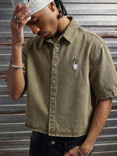 AXEPEAK Men's Casual Everyday Commute Fashion Street Embroidered Washed Denim Short Sleeve Shirt, Summer