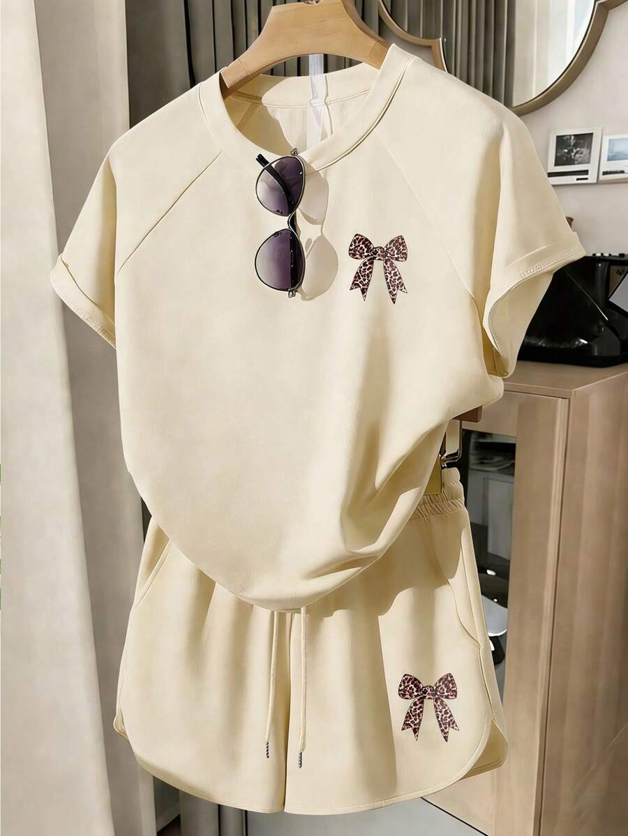 活力少女风豹纹蝴蝶结装饰短袖上衣和短裤两件套,休闲百搭基础款 - 彩色 - 查看 1