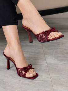 Sleekvia Giày sandal cao gót mũi nhọn màu trắng thêu ren nơ dành cho nữ, kiểu dáng thanh lịch, lãng mạn, thích hợp cho đám cưới, tiệc cưới, lễ phục cô dâu, phù dâu, dạ hội Giáng sinh. - Màu Hoa hồng đỏ - Xem 10