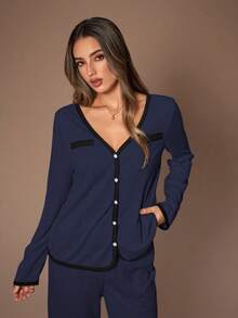 Lazeform Bộ đồ ngủ nữ kiểu Mỹ gồm áo khoác cardigan cổ chữ V tay dài và quần ống rộng phối màu tương phản. - Màu xanh hải quân - Xem 8