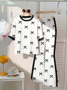 2件套少女休闲可爱蝴蝶结印花撞色圆领短袖上衣和喇叭裤套装，适合夏季和情人节穿着 - 彩色 - 查看 2