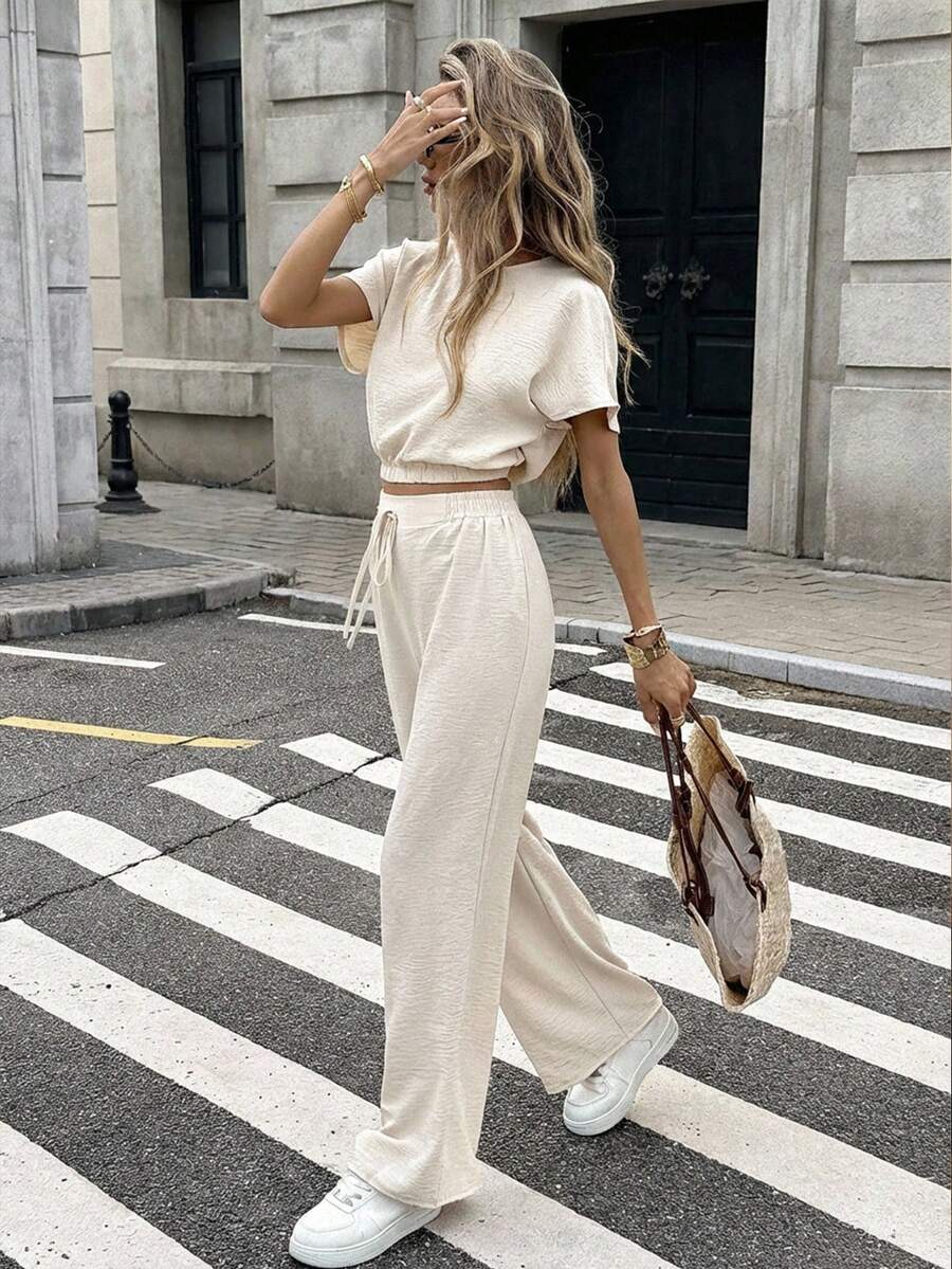 Serisse 蝙蝠袖短款上衣和抽绳腰带裤纹理面料两件套 - 杏色 - 查看 1