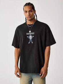 MONOPOLY X SHEIN Áo thun nam tay ngắn cổ tròn dáng rộng in hình hoạt hình, MONOPOLY - màu đen - Xem 4