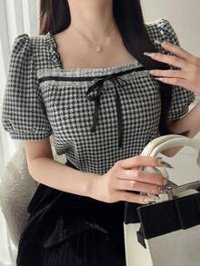 FRIFUL 女士千鸟格前系带短款花瓣袖时尚T恤 - 黑色 - 查看 1