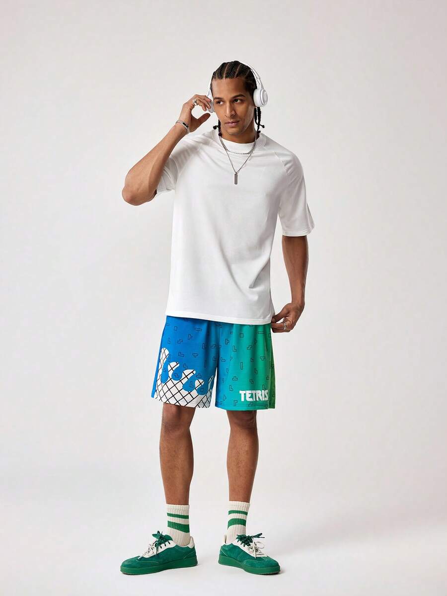 Tetris™ X SHEIN 男士抽绳腰带口袋字母印花休闲百搭日常短裤 - 綠色 - 查看 1
