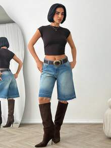 SHEIN Low Waist Raw Hem Denim Bermuda - Medium Wash - View 5
