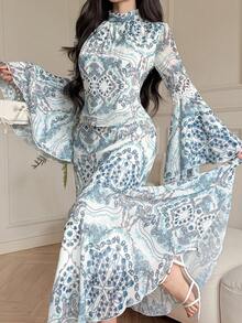 DAZY Women's Elegant 2-Piece Set: Mandarin Collar Flare Sleeve Top And Mini Skirt With Cashew Pattern - Blue - View 3