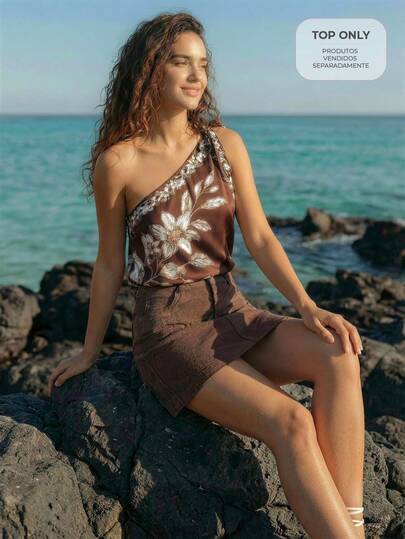 CAJUNI Women's Floral Print Twist Front Sleeveless Bodysuit, Vacation Style