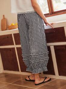 Bohemian Style Printed Cotton Loose Lantern 3/4 Pants, Women Pajama Bottoms - Black and White - View 5