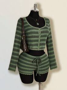 SHEIN ICON Bộ đồ nữ gồm áo và quần short kẻ sọc viền ren, kiểu dáng đơn giản. - màu xanh lá - Xem 1