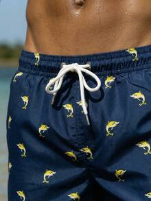 Manfinity Swimmode Herren Strandhose mit elastischem Bund, Kordelzug, Taschen und lockerem Schnitt, Lässig Strandshorts mit Delfin-Muster, Herren Badebekleidung Poolshorts - marineblau - Übersicht 5