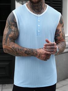 Manfinity Homme 男士蓝白修身背心，百搭无袖设计，适合日常穿着、叠穿或外搭，成熟修身款式，热门单品，休闲、运动、通勤、度假皆宜，是送给男友/老公的绝佳礼物，情侣装，展现男士绅士风范，日常休闲、周末旅行、户外活动、探险旅行、轻松的工作环境或半正式场合，也是送给男友/老公的周年纪念/生日礼物，适合派对、夏季假期、婚礼、春夏、复活节等场合，男士无袖衬衫，浅蓝色男士上衣，婴儿蓝男士上衣，男士无袖套装，男士家居服上衣 - 藍色 - 查看 7