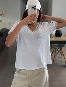 Livesso 女士撞色蕾丝V领宽松休闲短袖T恤 夏季 - 白色 - 查看 4