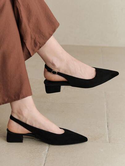 2025年秋季时尚简约风格女士金色裂纹图案粗跟平底鞋，3厘米舒适透气凉鞋情人节