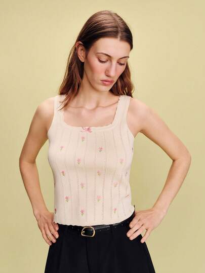 lacRébo Ecru Crochet Tank Top With Small Pink Flowers And Scalloped Edges Cute Vintage Top Spring Summer French Style Parisian Style