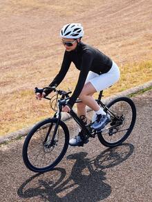 OutZeal 女士户外黑色T恤跑步健身服速干弹力修身长袖前半拉链运动上衣 - 黑色 - 查看 7