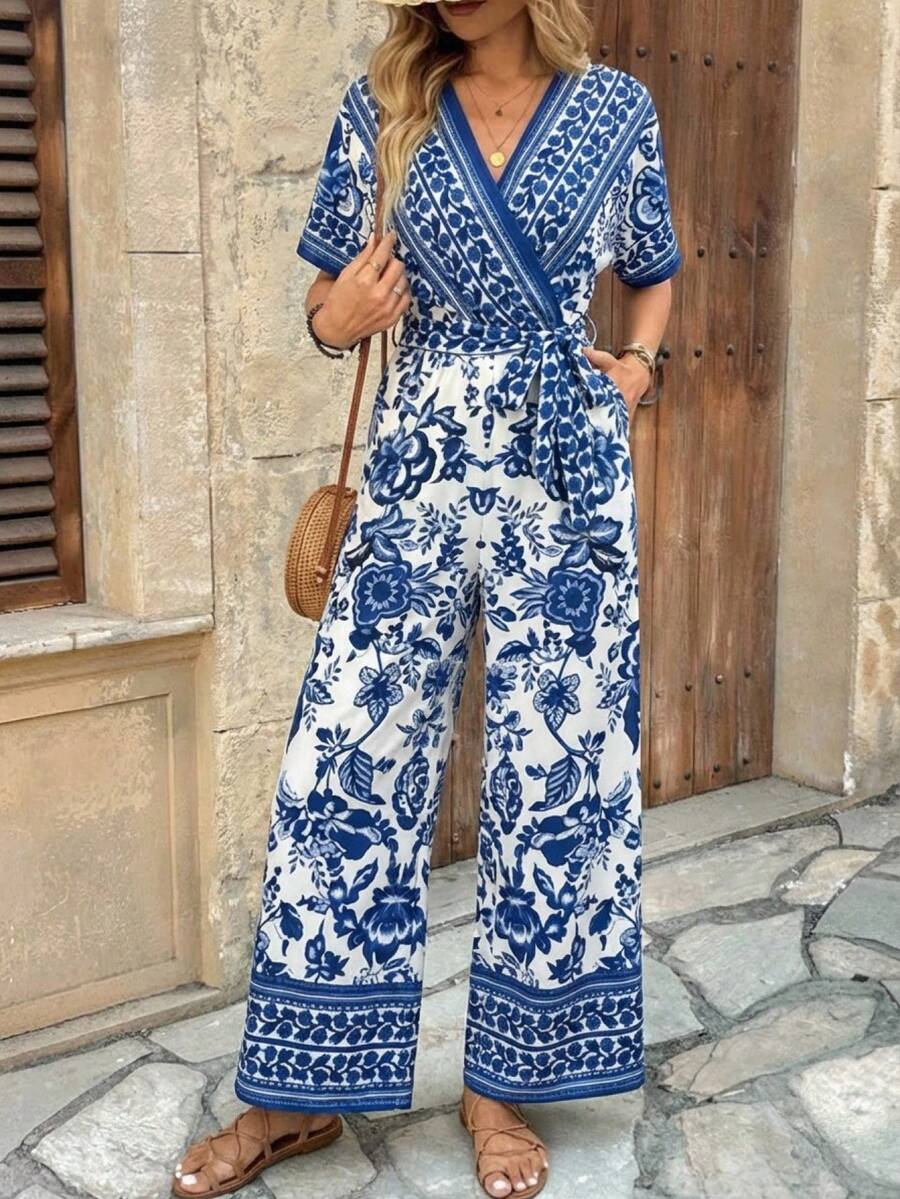 EMERY ROSE Bộ jumpsuit nữ in hoa, cổ chữ V, tay ngắn, ống rộng, kiểu dáng thường ngày. - Xanh và trắng - Xem 1