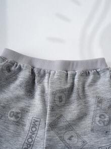 MONOPOLY X SHEIN Set 2pcs Baju dan Celana Pendek Kasual Bayi Laki-laki Motif Monopoli Kerah Bulat - Grey - View 7
