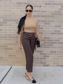 Melissa Matos 高领保暖内衬紧身毛衣，秋冬保暖打底衫 - 杏色 - 查看 5