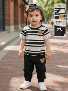 SHEIN Playful Pals 两件套幼儿男童休闲条纹拼接小熊图案短袖圆领T恤和松紧腰裤，适合儿童日常休闲穿着，男童套装，秋季款，适合3岁男童，婴幼儿男童服装，秋季款 - 黑色 - 查看 8