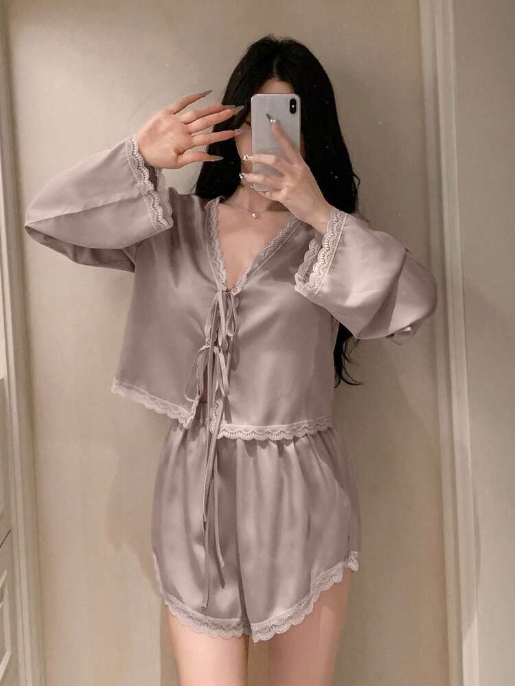 2pcs/Set Women's Romantic Lace Patchwork Satin Tie-Up Top And Super Short Pajama Pants, Spring/Summer Sleepwear Set