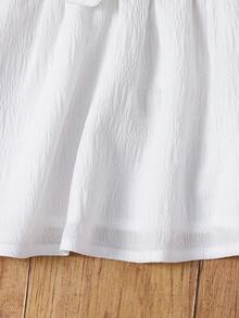 SHEIN 新生女宝宝可爱优雅红色荷叶边腰身连衣裙 - 白色 - 查看 7