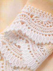 DAZY Women's Tie-Dye Fabric Mandarin Collar Lace Patchwork Shirt And Long Skirt 2-Piece Vacation Set - Light Yellow - View 7