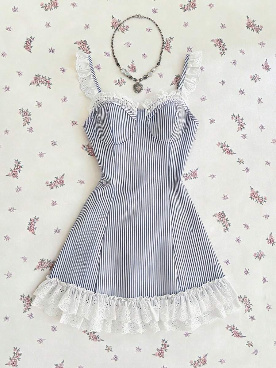 Elamini Women's Lace Patchwork Striped Print Fitted Camisole Dress Milkmaid Top Lace Undershirt French Style Clothes Striped Top - Blue - View 1