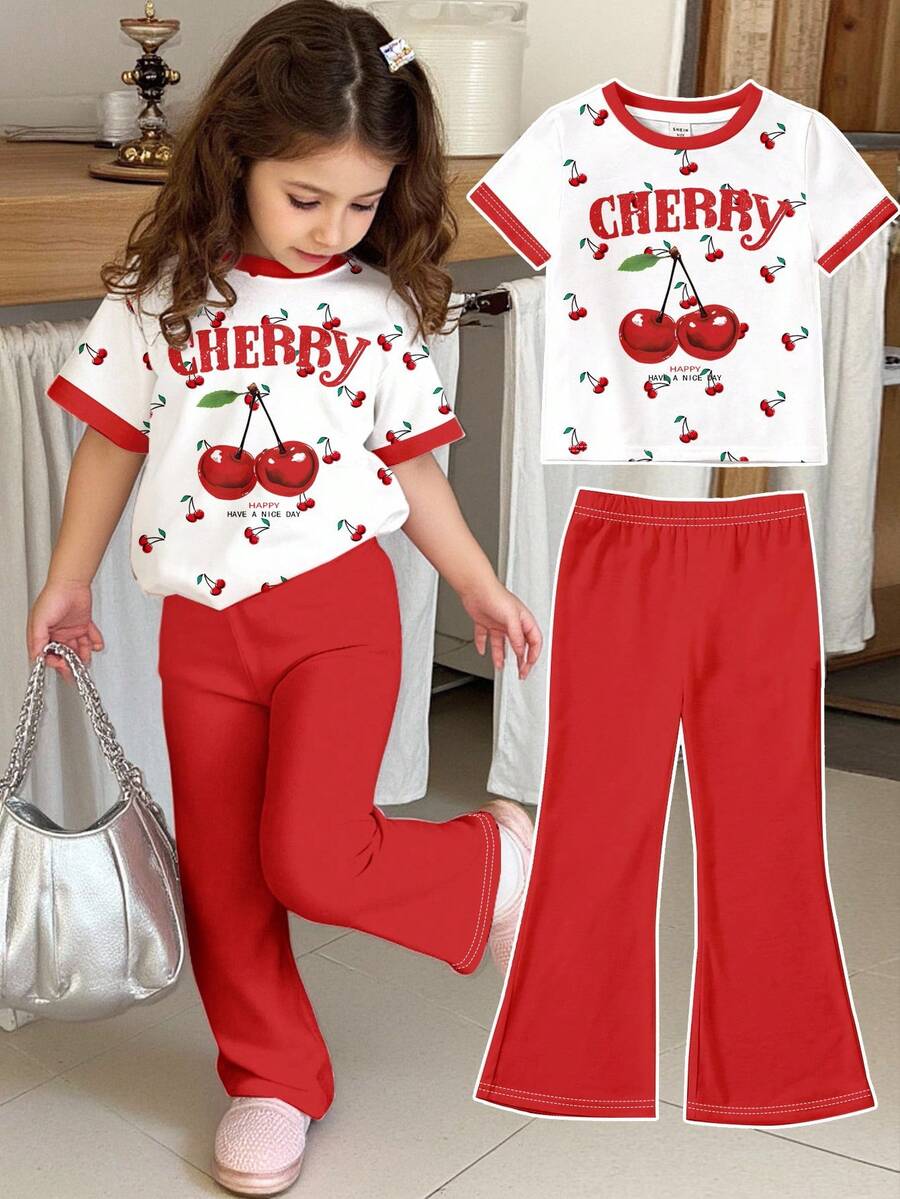 SHEIN Bộ đồ hai mảnh in họa tiết anh đào mini dễ thương, anh đào cổ điển, họa tiết hoạt hình tối giản thường ngày cho bé gái, áo cổ tròn tay ngắn và quần ống loe, phù hợp cho mùa hè, kỳ nghỉ vừa phải, bãi biển, đồ dùng cần thiết cho bãi biển, bộ đồ mùa hè dễ thương, trang phục đi nghỉ - Nhiều màu - Xem 1