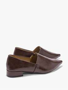 2024 秋冬新款咖啡色女士尖头乐福鞋，百搭简约舒适一脚蹬平底鞋，休闲通勤鞋 - 咖啡棕 - 查看 11