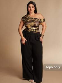 SHEIN BAE 大码女式短袖不对称肩部烫金印花T恤，春夏款；女式时尚不对称领口网纱金色烫金印花性感短袖透明夜店上衣；女式魅力金色烫金印花单肩透视网纱短袖上衣，适合派对和夜店；女式黑色和金色金属印花网纱不对称领口修身短袖上衣 - 金色 - 查看 5