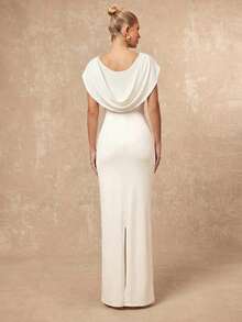 Lumalex 不对称深V领收腰修身直筒金属装饰褶皱连衣裙（女款） - 白色 - 查看 3