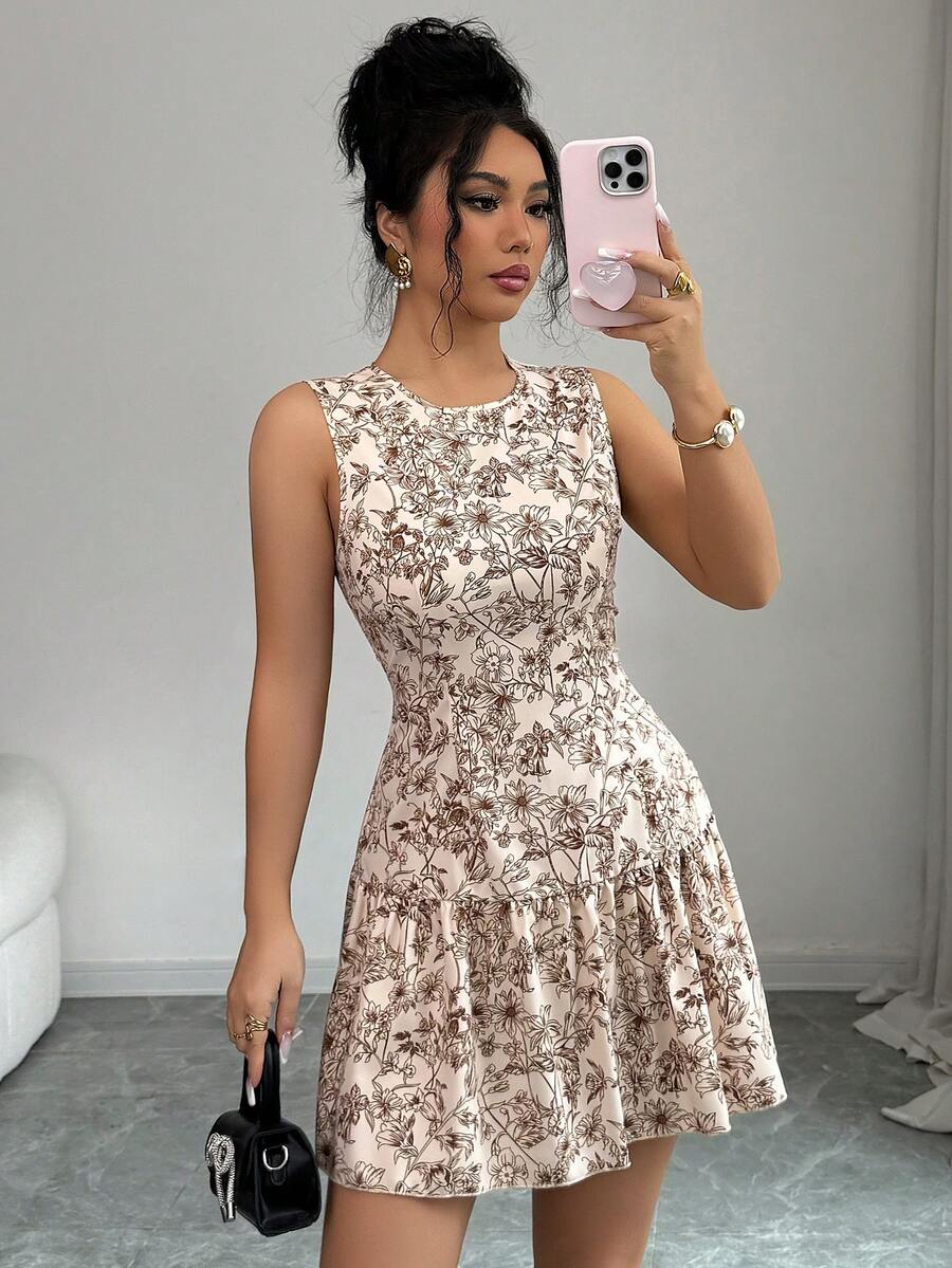SHEIN PETITE 女士休闲圆领印花荷叶边下摆无袖短裙 - 彩色 - 查看 1