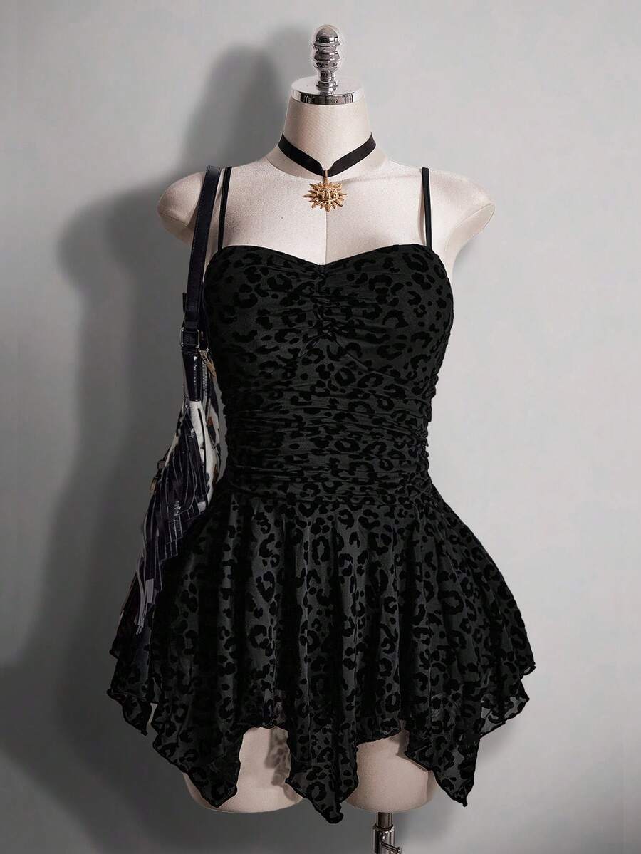 SHEIN ICON Đầm hai dây dáng xòe bất đối xứng in họa tiết da báo dành cho nữ cỡ lớn - màu đen - Xem 1