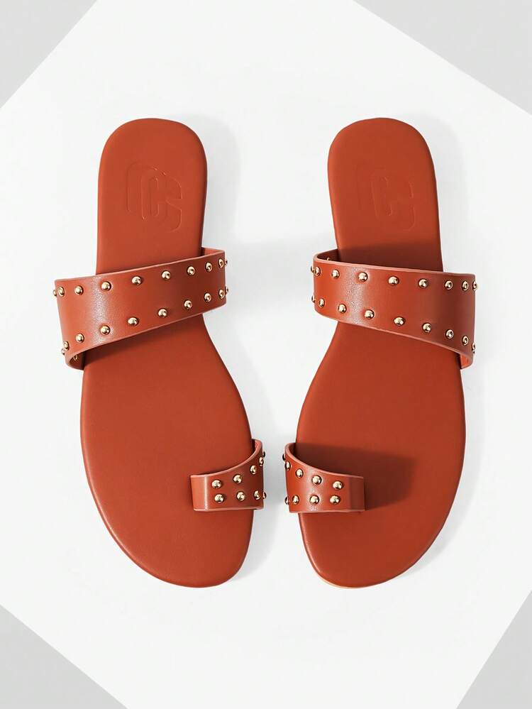 SPRING AND SUMMER NEW OUTDOOR WOMEN'S RIVET ROUND TOE FLAT-BOTTOMED SLIPPERS WOMEN'S THICK-SOLED NON-SLIP CASUAL VERSATILE BEACH OPEN-TOED SLIPPERS WOMEN'S SHOES SPRING SHOES