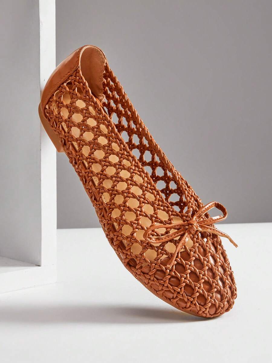 SHUZIA Ladies Elegant Woven PU Ballet Flats - Maroon - View 1