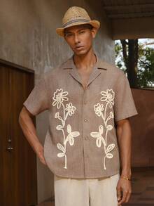 AKNOTIC Business Casual 男士棕色梭织花卉刺绣休闲宽松短袖Polo衫，适合夏季、度假、日常穿着、派对、情侣装、男士礼物 - 卡其色 - 查看 4