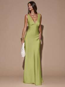 SHEIN BAE 性感简约纯色奶油黄深V领无袖露背系带连衣裙，适合派对、鸡尾酒会、正式场合、伴娘、生日、圣诞节、商务休闲等场合。 - 橄欖綠 - 查看 5