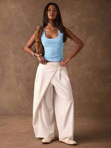 SHEIN BAE Áo tank top nữ màu trơn, thiết kế đinh tán, chất liệu gân, kiểu dáng thường ngày. - Màu xanh nhạt - Xem 3