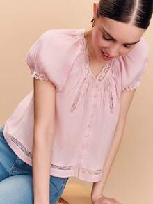 lacRébo 浅粉色浪漫短泡泡袖蕾丝上衣，春夏法式巴黎风情 - 淺粉色 - 查看 1
