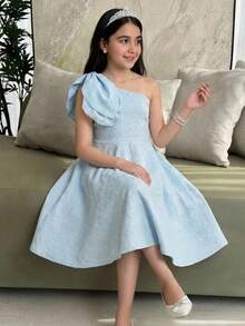 SHEIN Tween Girl Elegant Casual Minimalist Light Pink & Blue Textured One Shoulder Backless Detachable Rose Bow Waist Splice A-Line Mini Dress - Baby Blue - View 5